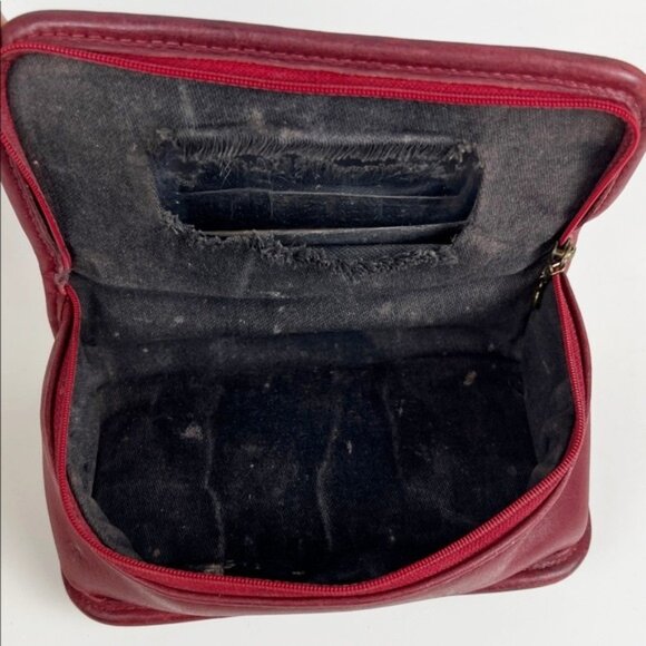 Coach Vintage Chunky Chubby Smooth Red Leather Zip Makeup Cosmetic Travel Case - Picture 10 of 16